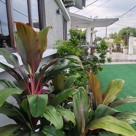 Melaka Beach Villa Klebang Besar Esterno foto