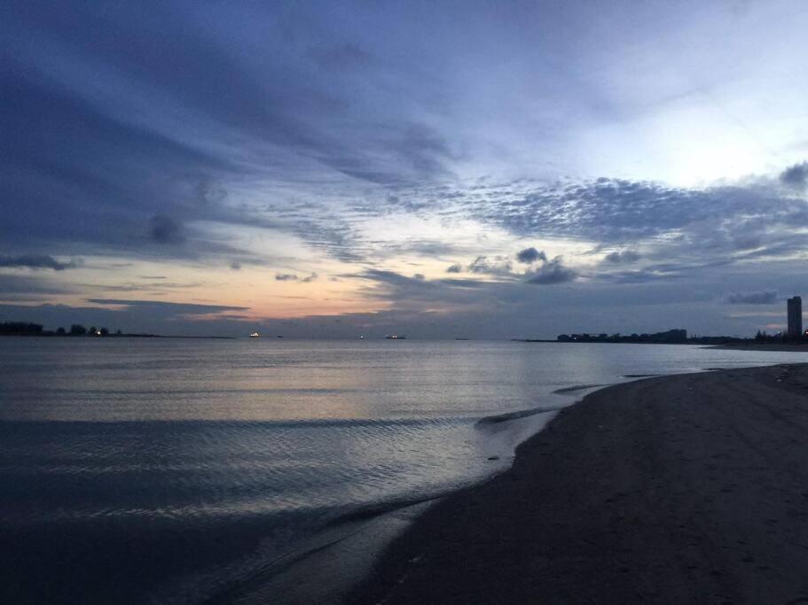 Melaka Beach Villa Klebang Besar Esterno foto