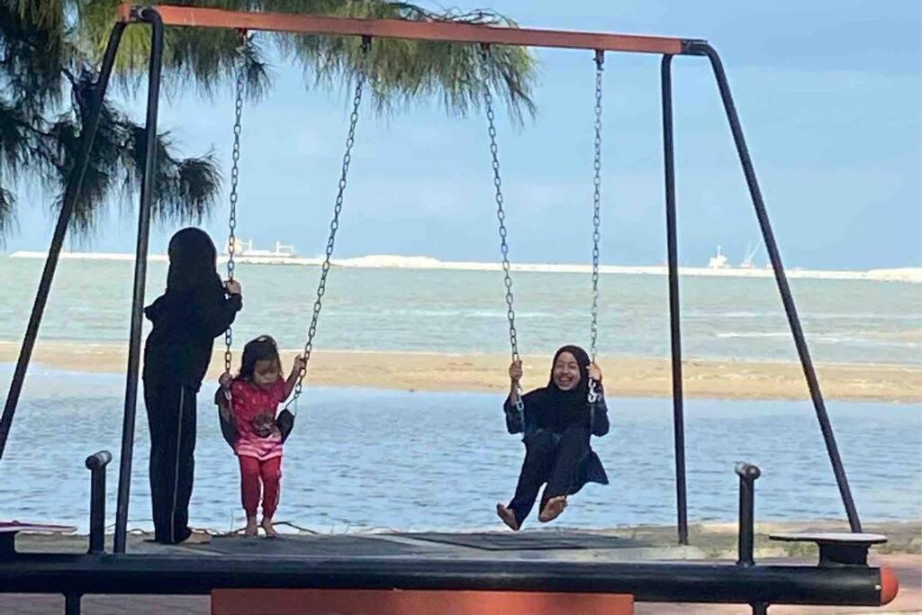 Melaka Beach Villa Klebang Besar Esterno foto