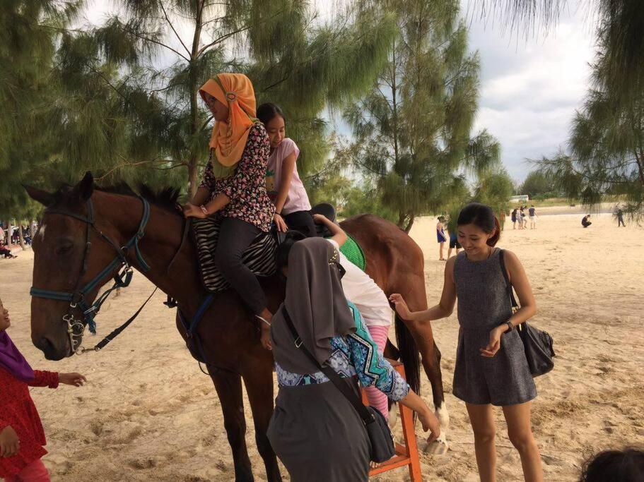 Melaka Beach Villa Klebang Besar Esterno foto
